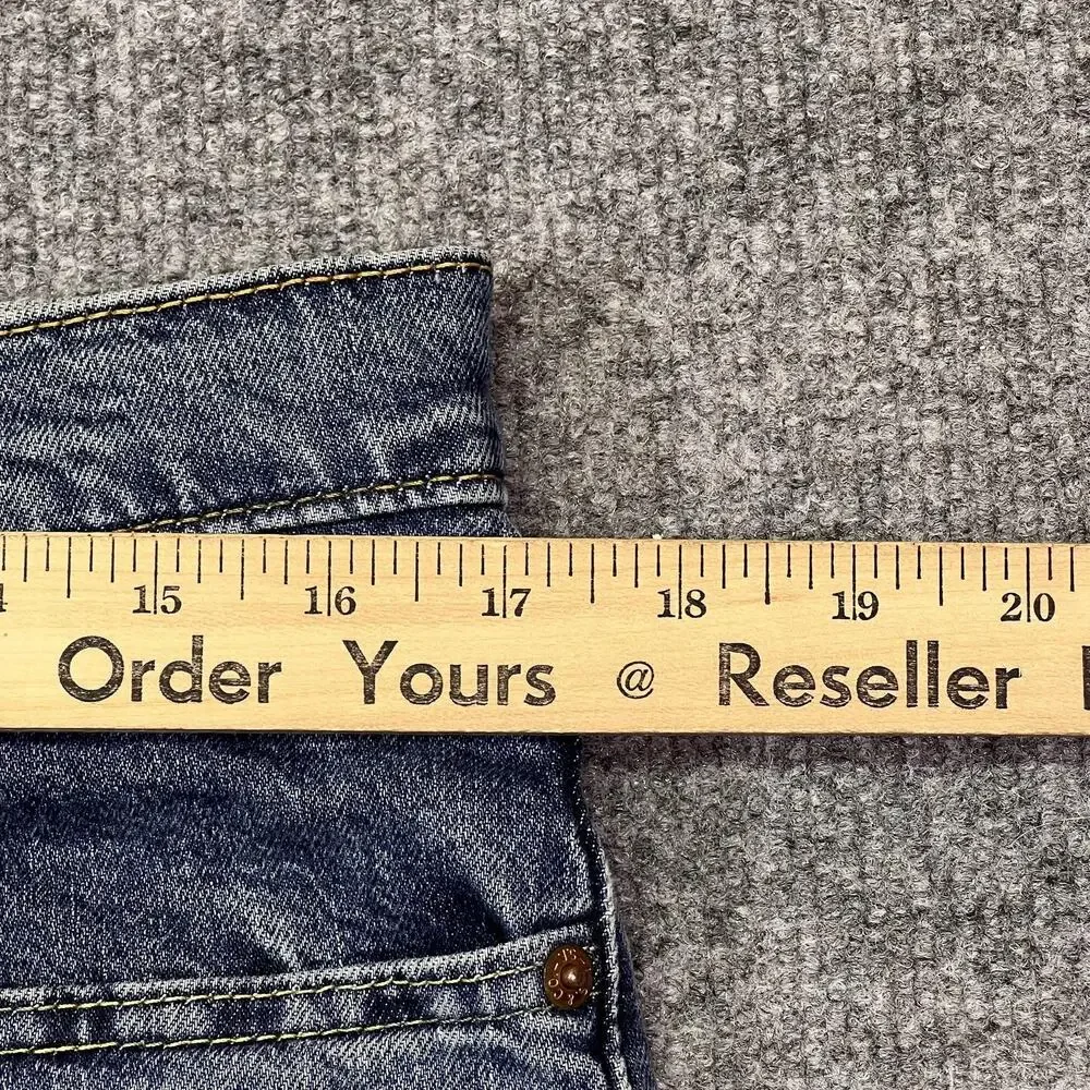 Levis levis 511